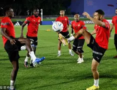 包含主教练战术调整得当，让球队状态回勇的词条