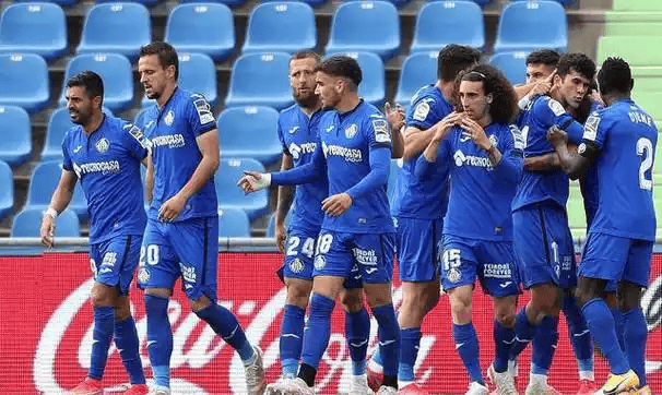 皇家社会爆冷负于对手，欧战前景黯淡的简单介绍