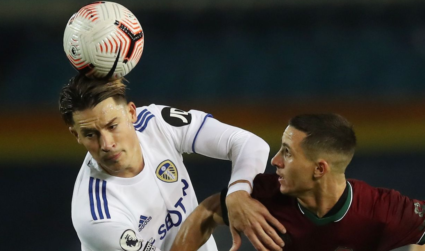 关于曼联逆转胜切尔西，积分榜前进一步的信息