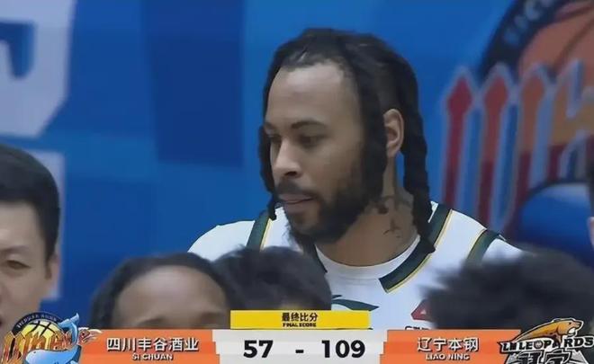 四川男篮继续稳步前行，积分稳定增长